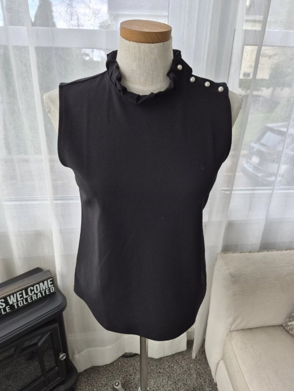 Ann Taylor sleeveless high neck black side shoulder pearl buttons top size S
